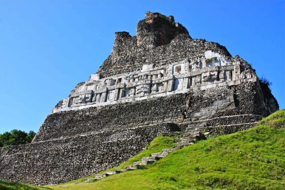 Xunantunich